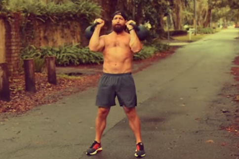 肩部肌肉器械锻炼方法 更深层的锻炼肩部肌肉