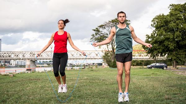 晚上跳绳减肥的最佳时间是什么